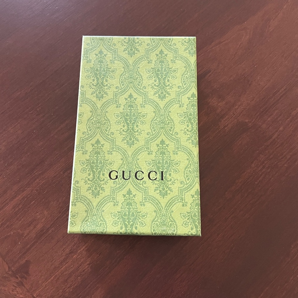 Authentic! Gucci Black Leather GG Marmont Zip Around Wallet. New. - Picture 8 of 13